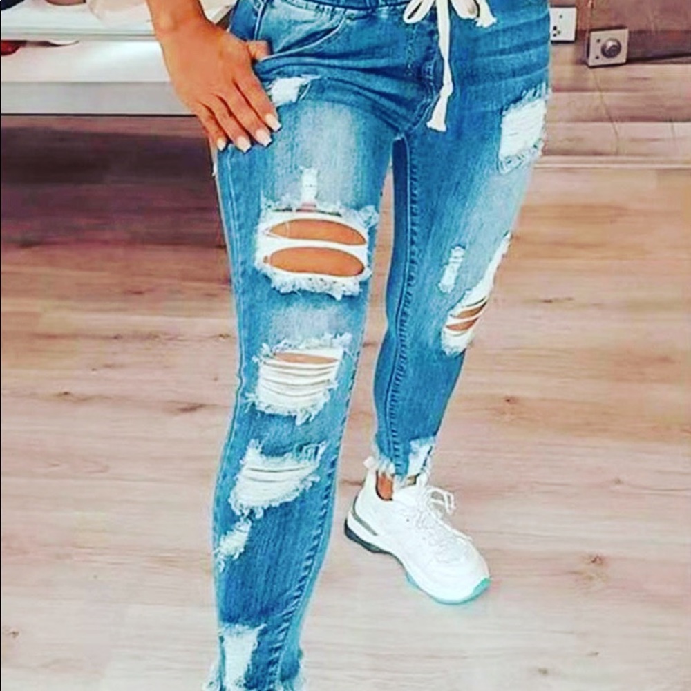 NWT jogger jeans stretchy